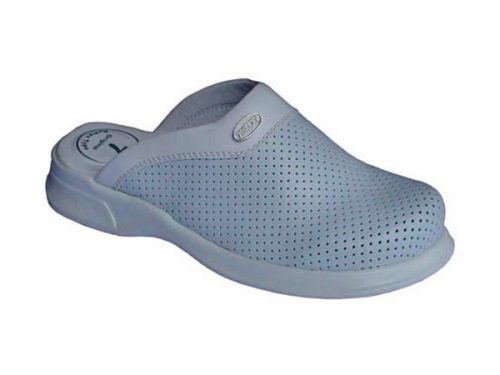 Klasik Beyaz Delikli Unisex Eko Sabo Terlik
